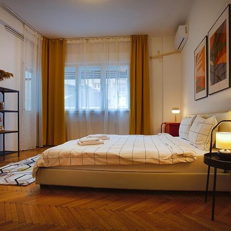 Ultracentral Hong Kong 3 Bdrm Apartment Bucarest Extérieur photo