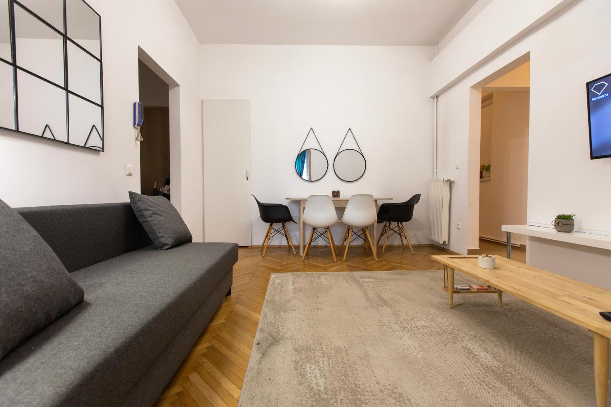 Ultracentral Hong Kong 3 Bdrm Apartment Bucarest Extérieur photo
