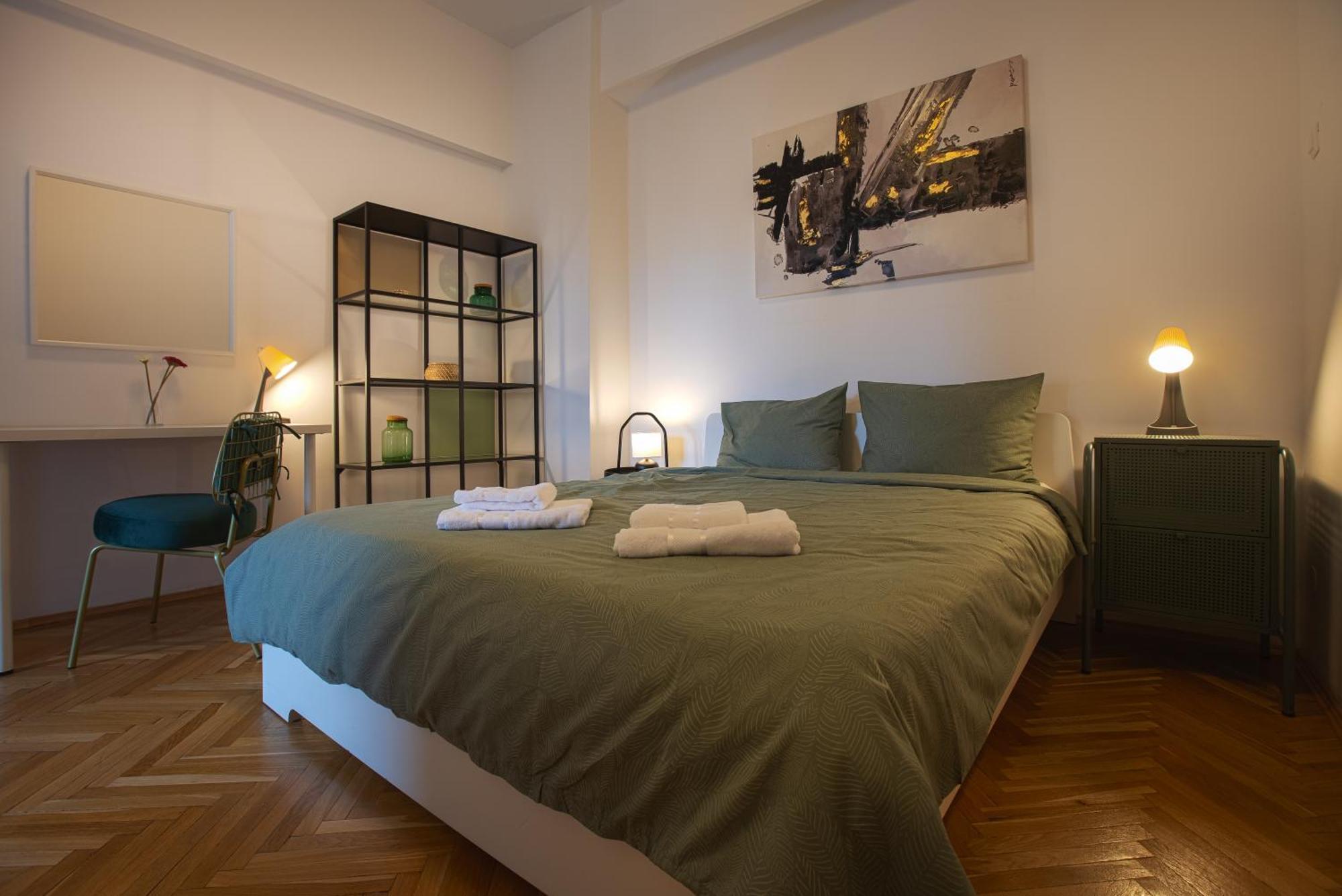 Ultracentral Hong Kong 3 Bdrm Apartment Bucarest Extérieur photo